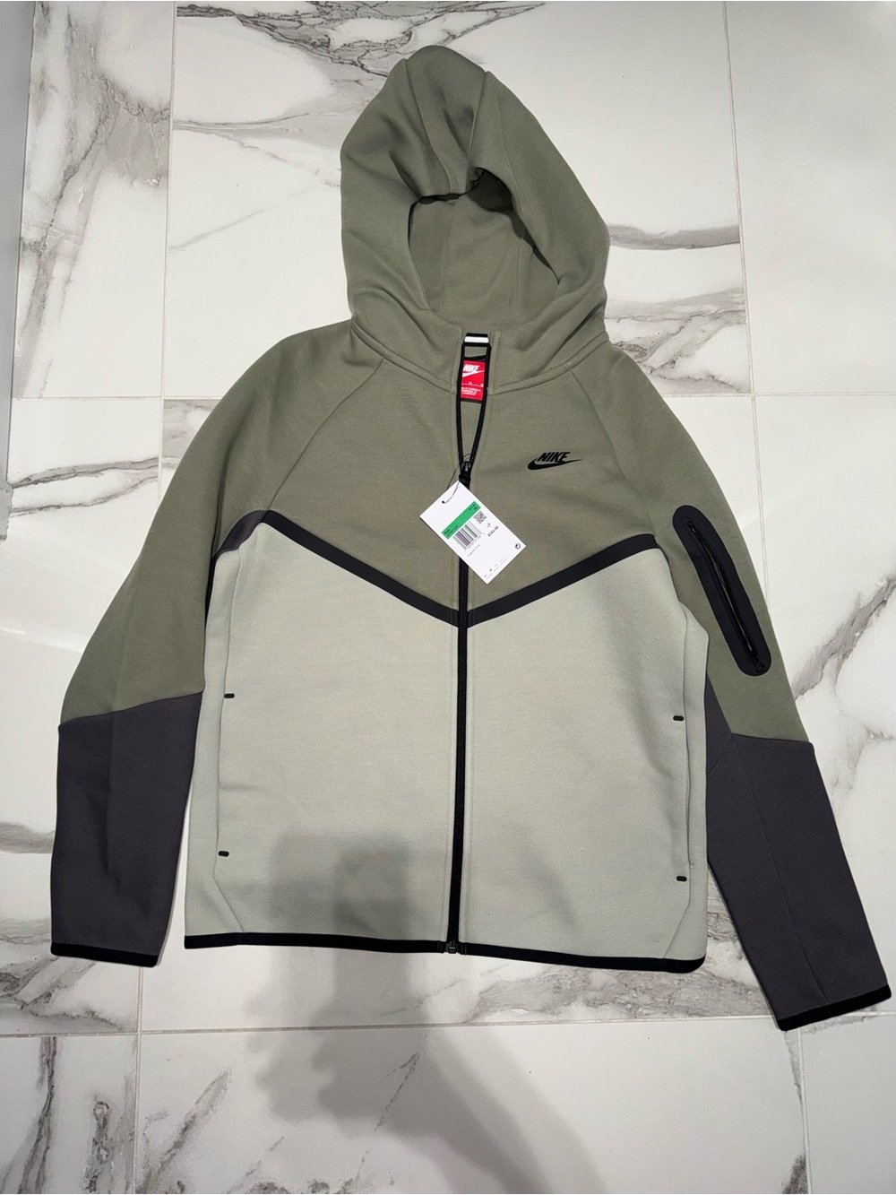 Kids Nike tech Two-Tone Hooded Full-Zip Jacket XL
